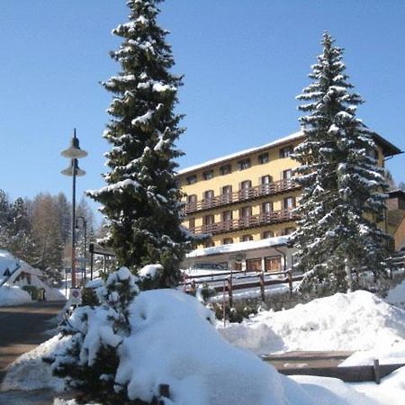 Life Hotels Des Alpes Folgaria Esterno foto